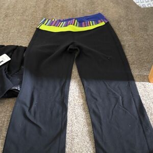 Lulu lemon Black and Blue Striped Bottoms